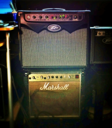 New meets old: Peavey Vyper 30, Marshall Reverb 75